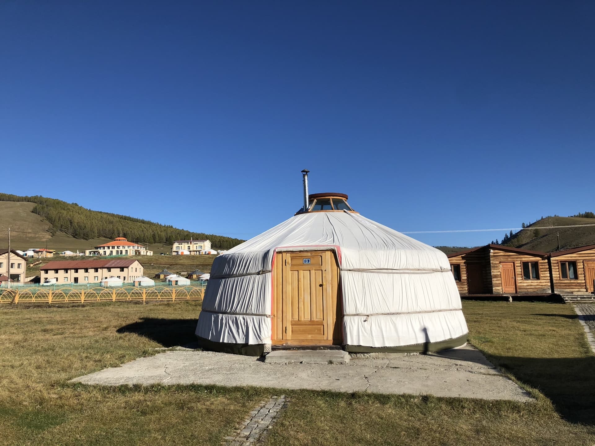 モンゴルの遊牧民の家「ゲル」について紹介